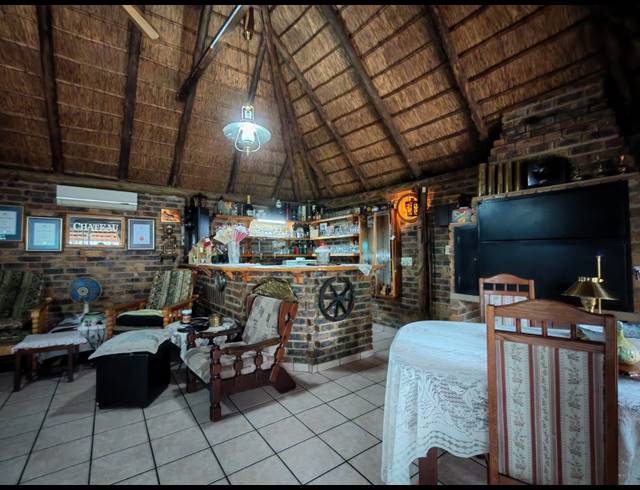 3 BEDROOM HOUSE FOR SALE IN THREE RIVERS